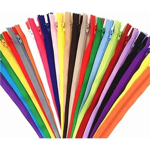 50pcs. # 3 20 cm (8 inch) Nylon Zipper Tailor Sewer Craft Crafters & FGDQRS (20 Colors)