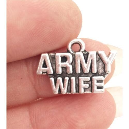 BULK 30pcs Lots Zinc Alloy Army Wife Charms Antique Silver Plated Tone US Military Pendant DIY Jewelry Factory 19*13mm 1.4g
