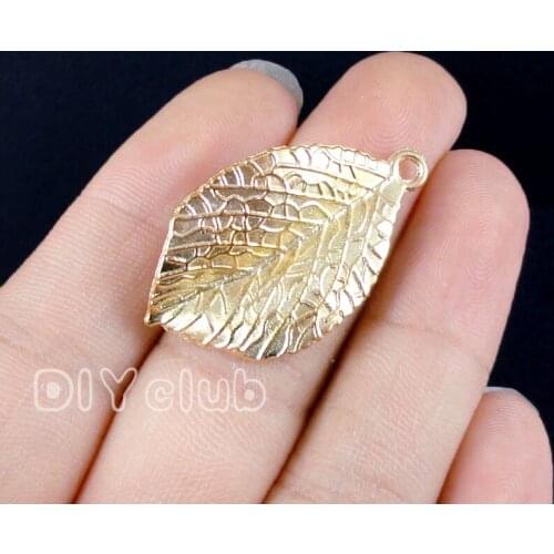 30pcs-Antique Gold Leaf charms Pendant, Leaves Charms 33x20mm