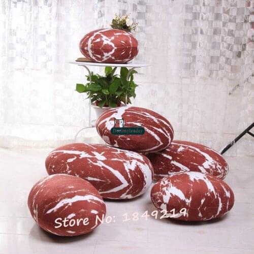 Dorimytrader Hot Realistic Cobblestone Plush Pillow Stone Shape Sofa Cushion Room Decoration Kids Play Toy Wedding Gifts DY61761