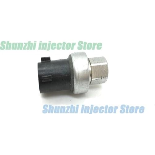 Original Air Conditional Pressure Sensor 2CP55-1 For Jeep Patriot Wrangler Grand Cherokee Liberty 05174039AB, 5174039AB