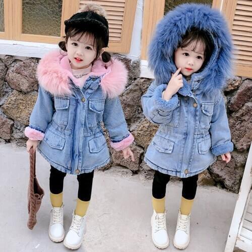 High-end winter Baby Girls Coats Hooded cowboy jacket Remove fur collar Kids Clothes Plus Velvet Thick Denim Children Outerwear