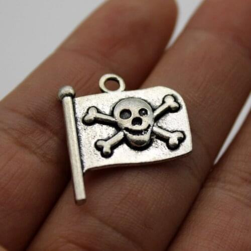 15pcs Wholesale Price Racing Flag Skull Flag Charms Antique Silver Plated Pendant For Handmade Jewelry Accessories