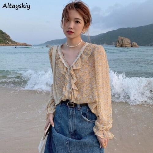 Blouses Women Beach Style Friends Ruffles Summer Floral Elegant Soft Sweet Petal Sleeve V-Neck Fashion Holiday Tops Candy Color