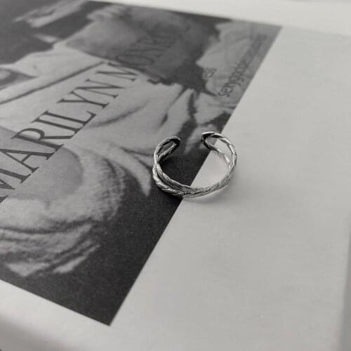 Origin Summer Temperament Hollow Out Lines Cross Ring for Women Unique Design Double Layer Metal Index Finger Ring Jewellery