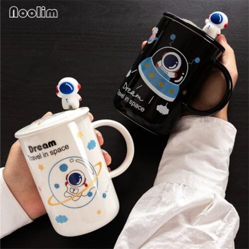 Nordic Ceramic Astronaut Planet Coffee Mug With Lid Spoon Cute Cartoon Couple Breakfast Milk Cup Office Tea Cup Drinkware 450ML