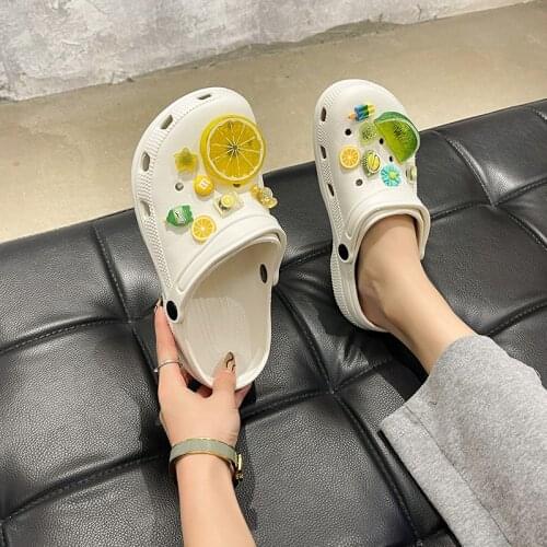 Summer Women Slippers Outdoor Clogs Garden Shoes Beach Sandals Sweet Female Slippers Indoor Home Shoes Bathroom Slides Flip Flop