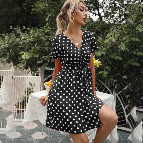 Womens Summer Polka Dot Mini Dress Short Sleeve V-Neck Ladies Split Dresses 2021 Casual Black Red Boho Holiday Beach Dress