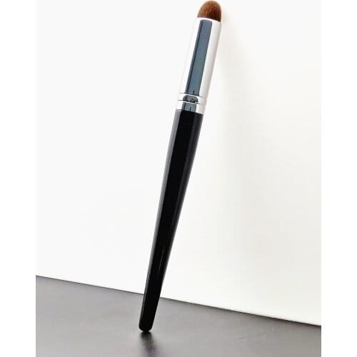 Concealer Makeup Brush Natural Wood Handle Cosmetic Cream Contour Fandation Make Up Brushes