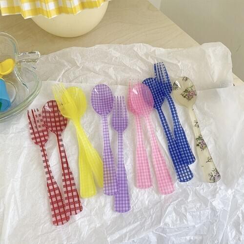 French style Retro Plaid Dessert Spoon and Fork Plastic Tea Coffee Mixing Spoon Vintage Drink Tableware Flowers Design 1PC