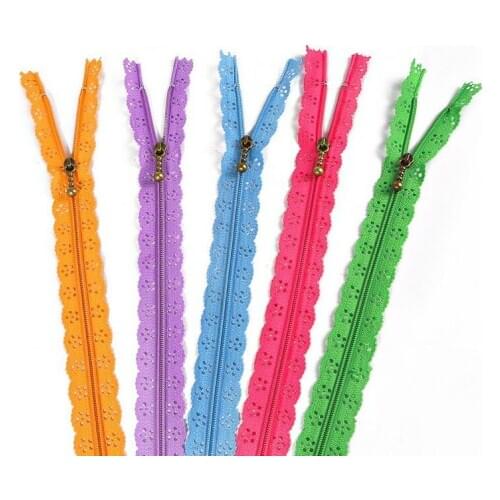 50 pieces 20cm length No.3 nylon 24 color lace zippers smooth and non-explosive teeth DIY lace plastic zippers for clothing