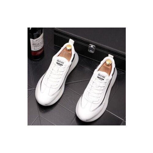 New Designer Mens Sneakers White Black Jelly Thick Bottom Causal Shoes Flat Prom Moccasins Rock Boy Web Celebrity Sports