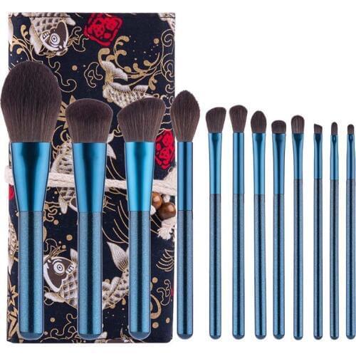 High quality special color blue wood handle synthetic hair 12pcs make up sets cosmetic tool kits in bag