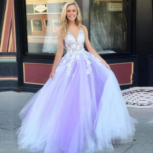 Lace Princess Wedding Dresses 2021 V Neck Appliques A-Line Sleeveless Bride Dress Formal Backless Tulle Boho Wedding Gowns