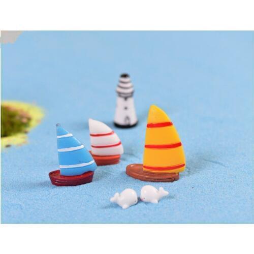10pcs/lot Miniature Resins Figurines Artificial sailboat boat Resin Diy Craft Micro Landscape Moss Terrarium Orn KS 023