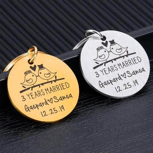 Cute Customized Keychain Commemorate Anniversary Keyring Key Chain With Name Personalized Gift for Couple Boyfriend Girlfriend