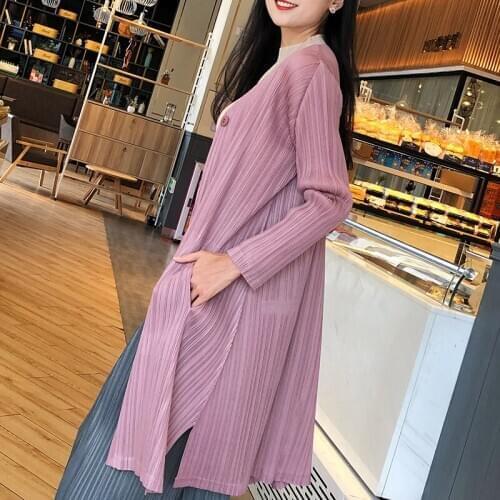 Miyake pleated long sleeve trench womens medium length large size one button cardigan autumn new long coat manteau free ship