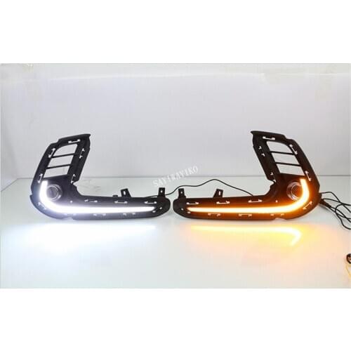 2PCS For Hyundai Elantra 2016 2017 2018 LED DRL Daytime Running Lights ABS Fog Lamp Cover With turn yellow signal Lamp