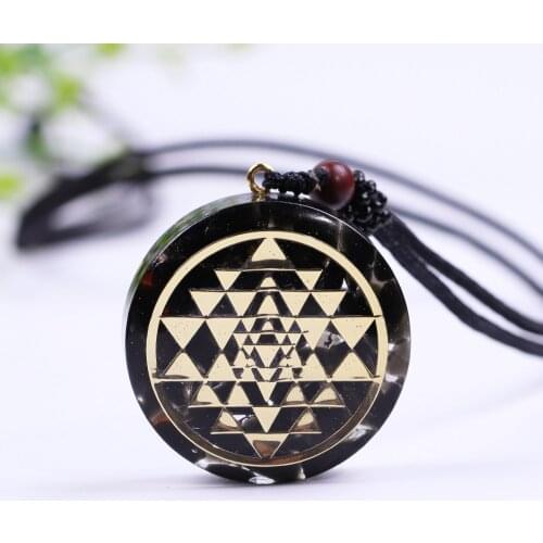 Reiki Orgonite Pendant Necklace Natural Energy Crystal Guardian Pendant Enhances Fortune Jewelry Unisex