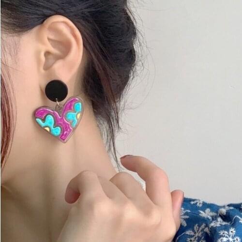 U-Magical Sweet Contrasted Purple Love Heart Dangle Earring for Women Textured Flower Circle Party Earring Jewelry Accessories