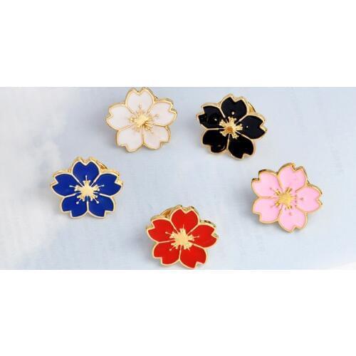 Metal Enamel brooch Cartoon Flower pin button White Black Pink Red Blue Jacket T-shirt Collar Lapel pin badged Kpop Jewelry