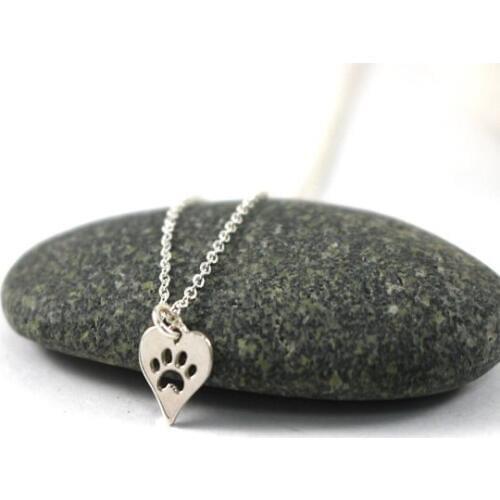 Paw Print Heart Necklace Pet Puppy Dog Paw Necklace Bear Cat Love heard Paw Necklaces Decoupage Animal Paw Print Necklaces