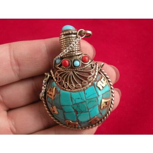 Chinese old in Tibetan turquoise snuff bottle