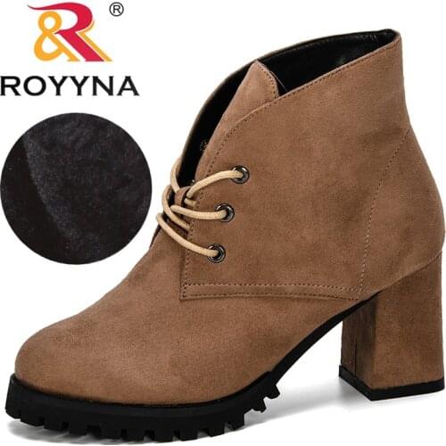 ROYYNA 2019 New Classics Winter Boots Women Flock Ankle Boots Woman Outdoor Ladies Party Western Boots Plush Comfortable Trendy