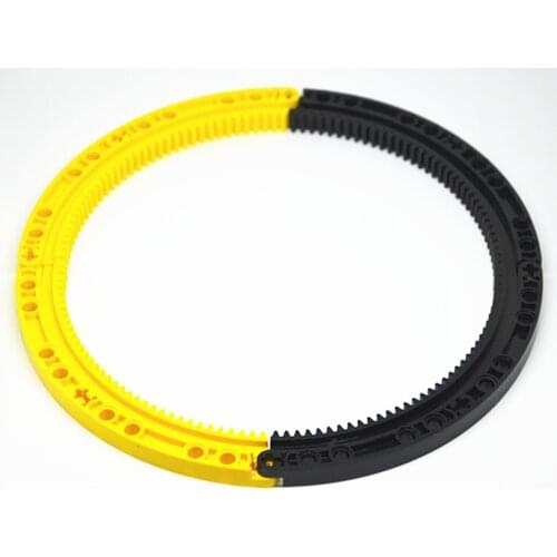 MOC Building Blocks Self-locking Bricks Technical parts 4pcs CIRCLE GEAR RACK11X11 compatible with Lego for The Boys Toy 6151167