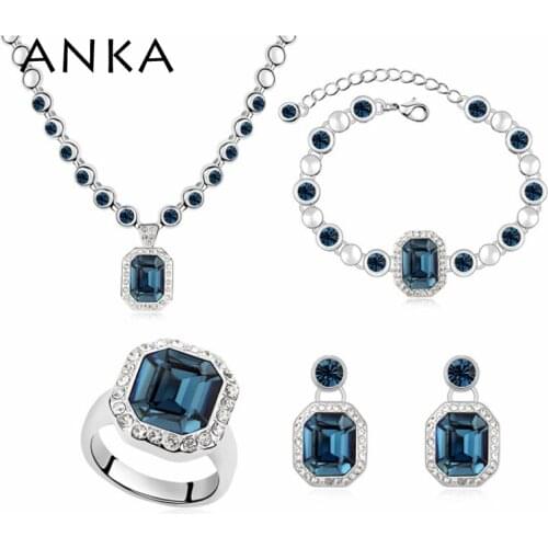 2020 Rushed Promotion Women Classic Crystal Accessories Jewelry Sets Plated Crystals from Austria Tuberose Set #97194