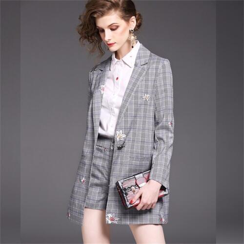 Autumn new womens clothing European and American embroidery long sleeve small suit + checkered shorts Two pieces / sets