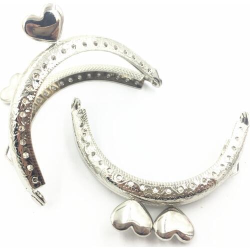 Kiss Clasps Lock Clutch Coins Frame Hearts Heads Purse Handbag Handle DIY Part Silver Tone Arch Metal 75mm 1Pc