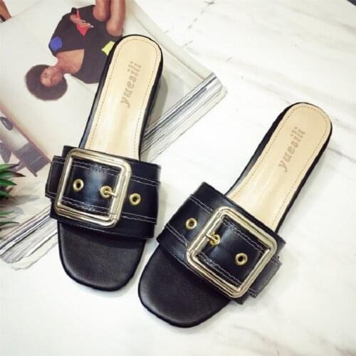 One-word slippers summer new fashion trend belt buckle womens shoes all-match open-toed outer wear non-slip sandals