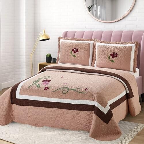 New Polyester Bedspread Bed Cover Size 230x250cm Blanket Pillowcases 3pcs
