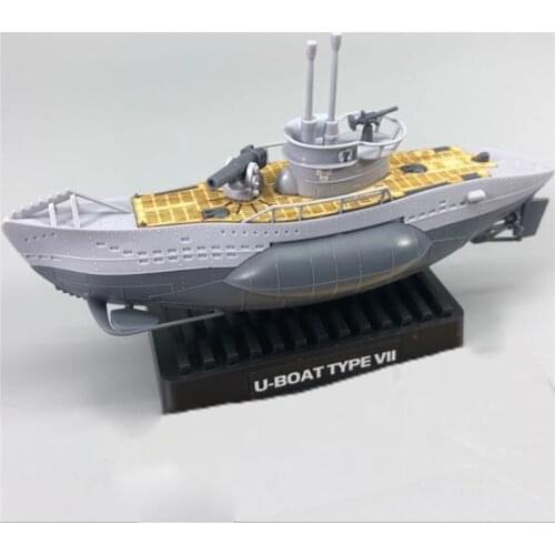 U-boat Type VII Q Edition with Wooden Deck Model Kit for German Submarine Type VII Boat Scenery Accessories