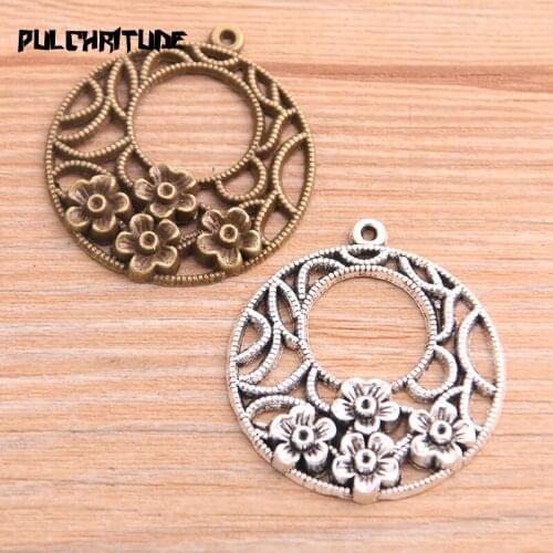 4PCS 34*38mm 2020 New Product Two Color Round Hollow Flower Charms Plant Pendant Jewelry Metal Alloy Jewelry Marking