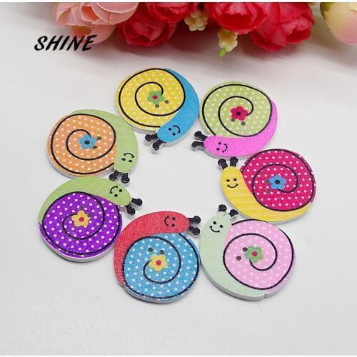 Wooden Sewing Buttons Scrapbooking Snail Colorful Two Holes Cartoon Pattern 25 mm 24PCs Costura Botones Decorate bottoni botoes