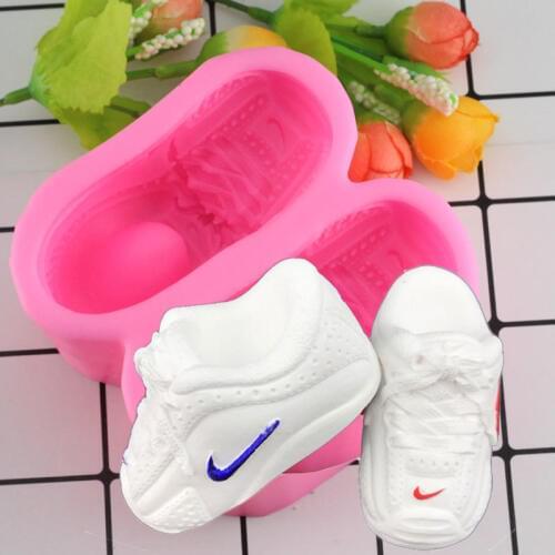 Mujang 3D Craft Baby Shoes Soap Silicone Molds Clay Candle Mold Fondant Cake Deorating Tools Chocolate Gumpaste Moulds