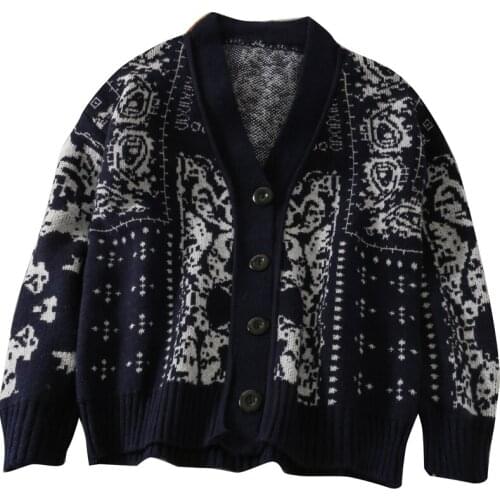 Autumn new style V-neck retro printing single-breasted long-sleeved knit cardigan loose sweater women