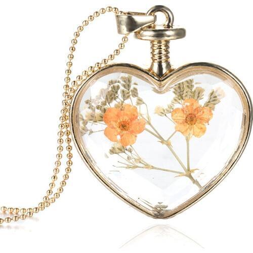 DIY Original Crystal Glass Necklace Natural Yellow Real Dried Flower Necklace Metal Love Shape Plant Necklace Pendant Jewelry