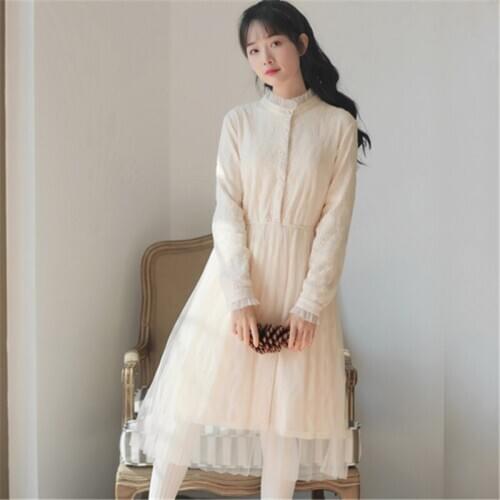 Lace Dress 2020 spring new fashion temperament O-neck long sleeve wild stitching solid color dress women