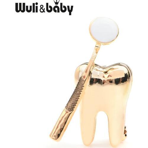 Wuli&baby Gold Silver Color Dental Mirror Brooches Women Men Personality Style Doctor Dentist Uniform Brooch Pins Gifts