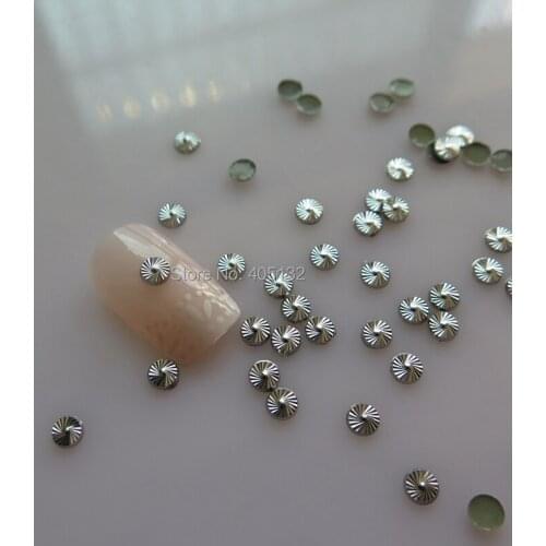 NS-07 3D 200pcs/bag High Quality 4MM Silver Metal Stud Metal Nail Art Decoration