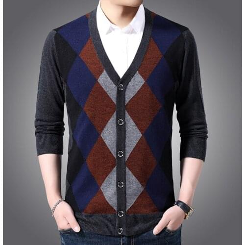 2021 New Fashion 6% Wool Sweaters Mens Cardigan Jumpers Knit V Neck Autumn Slim Fit Patterns Slim Fit Casual Men Clothes