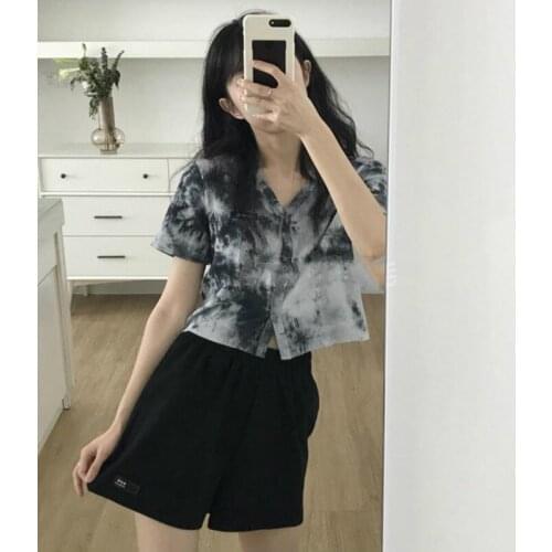 T-shirt Women Short Sleeve Tie Dye Vintage Crop Top Korean Style Design Single Breasted Streetwear Casual Trendy Female Clothing
