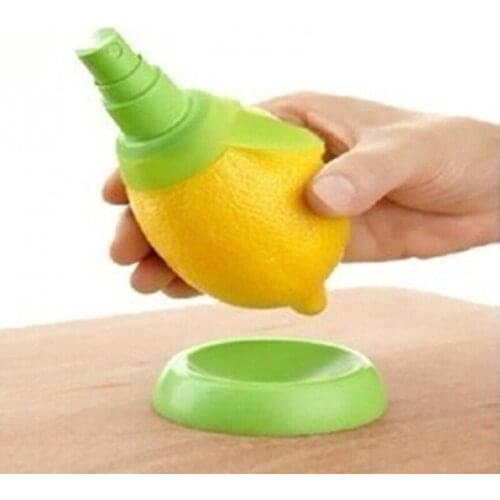 Lemon Sprayer kitchen Gadgets Orange Juice Citrus Spray Manual Fruit Hand Juicer Lemon Sprayer Squeezer Tools