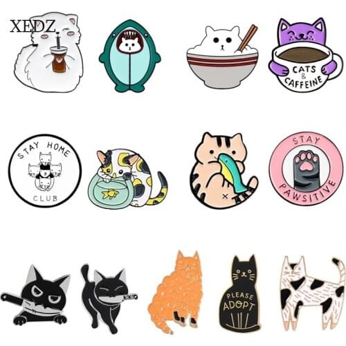 XEDZ Cartoon cat drinking beverage wearing pajamas eating a knife/fish cat coffee strawberry enamel brooch fashion animal cat ba