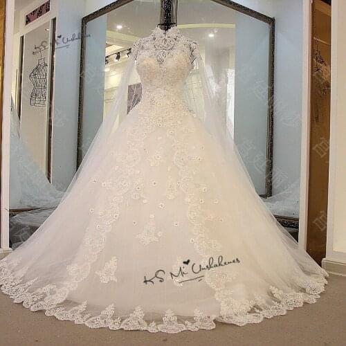 Vintage High Neck Boho Wedding Dress Lace Beads 3D Flowers Sequined Bride Dresses Cape Church Wedding Gowns Vestido de Casamento