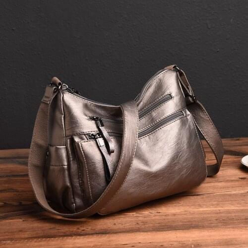 2021 New Female leather Leather Luxury Handbags Women Bags Designer Main Ladies Shoulder Bag Solid color