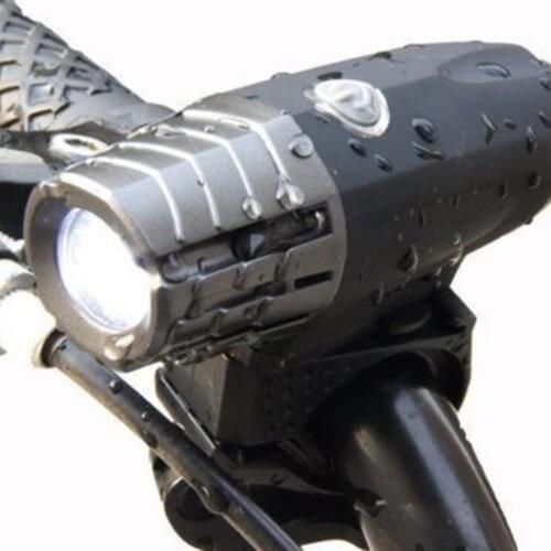 Mountain Bike Headlight 200 Flow Bright Night Riding Lighting Lamp USB Charging Equipment